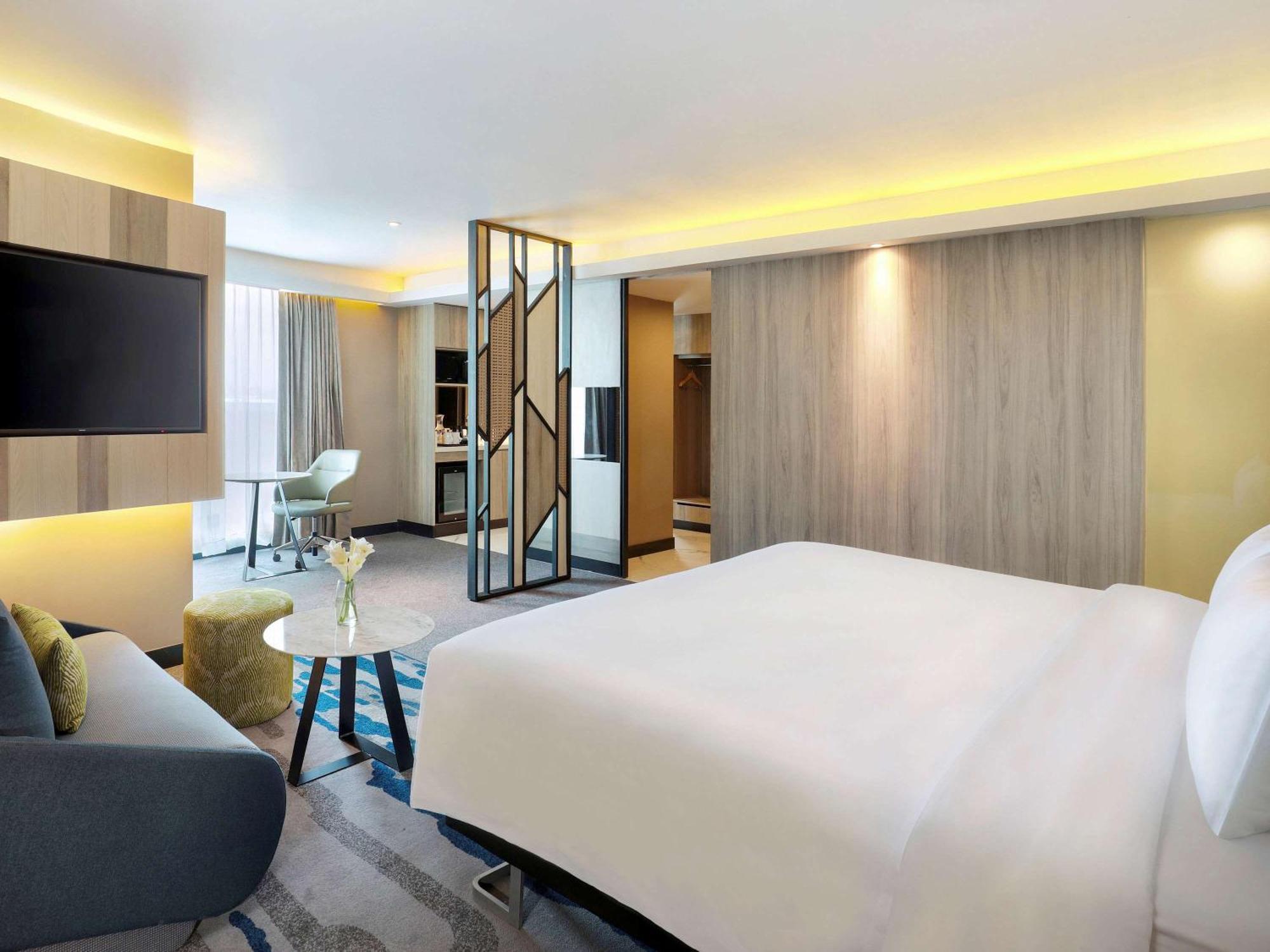 Novotel Suites Yogyakarta Malioboro Εξωτερικό φωτογραφία