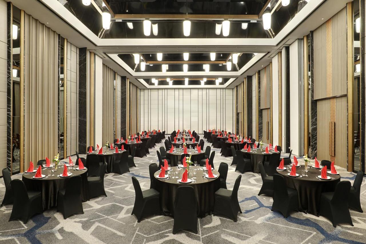 Novotel Suites Yogyakarta Malioboro Εξωτερικό φωτογραφία