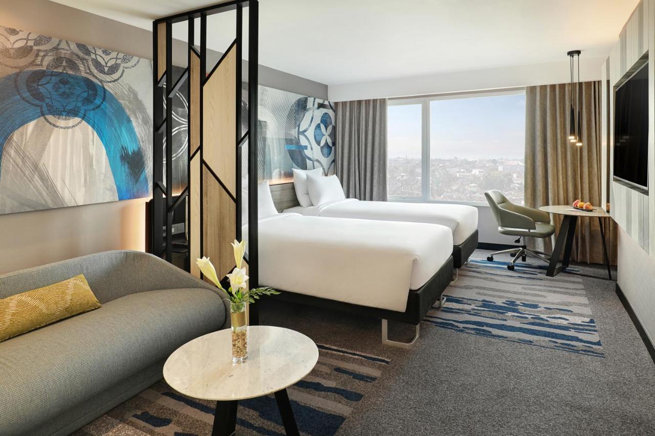 Novotel Suites Yogyakarta Malioboro Εξωτερικό φωτογραφία