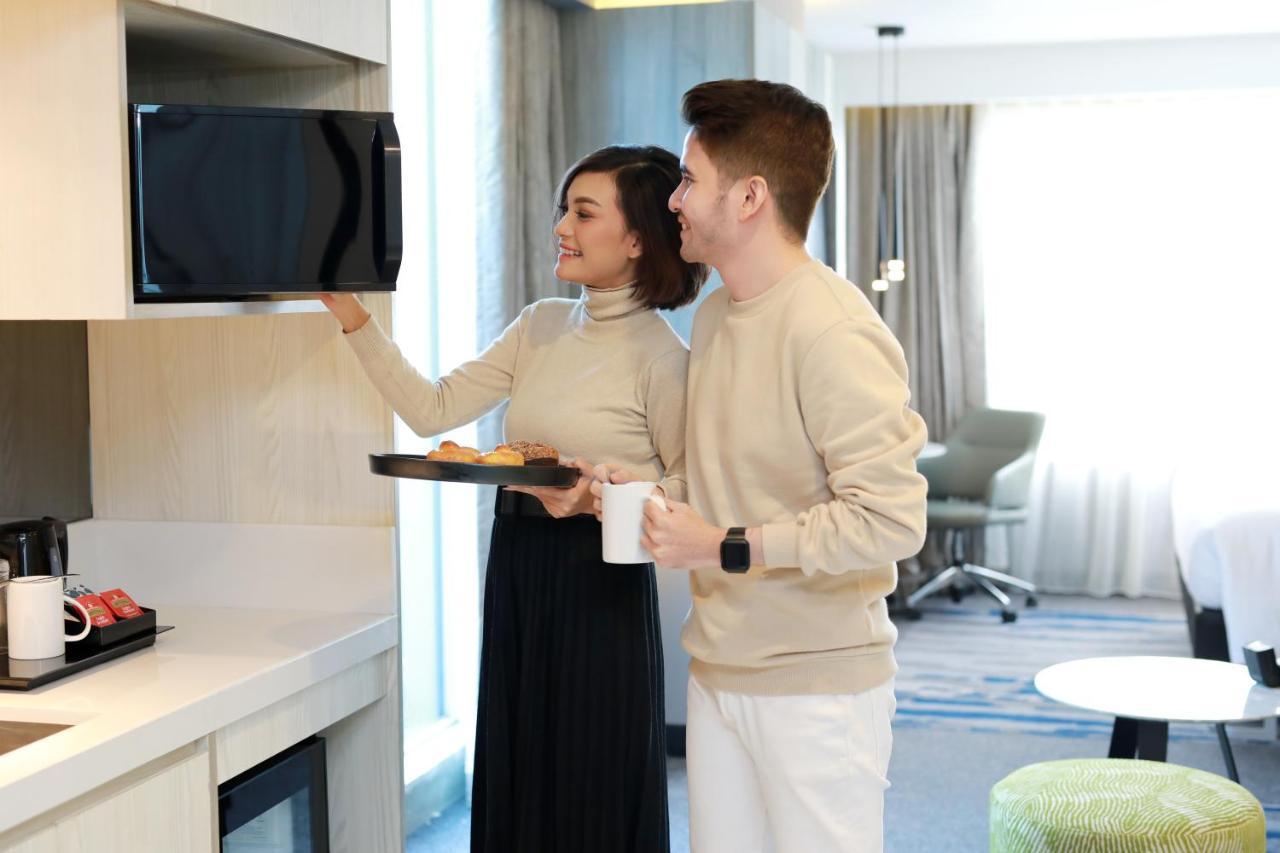 Novotel Suites Yogyakarta Malioboro Εξωτερικό φωτογραφία
