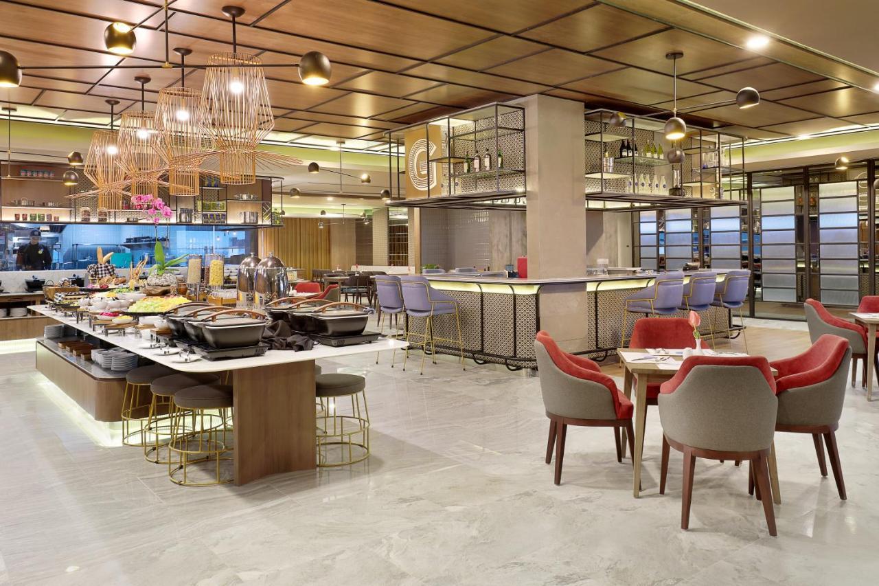 Novotel Suites Yogyakarta Malioboro Εξωτερικό φωτογραφία
